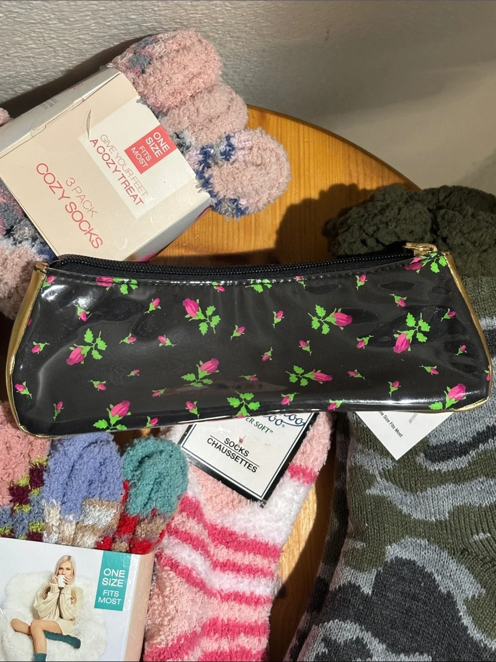 Cozy Women’s Assorted Fuzzy Socks NWT Bundle